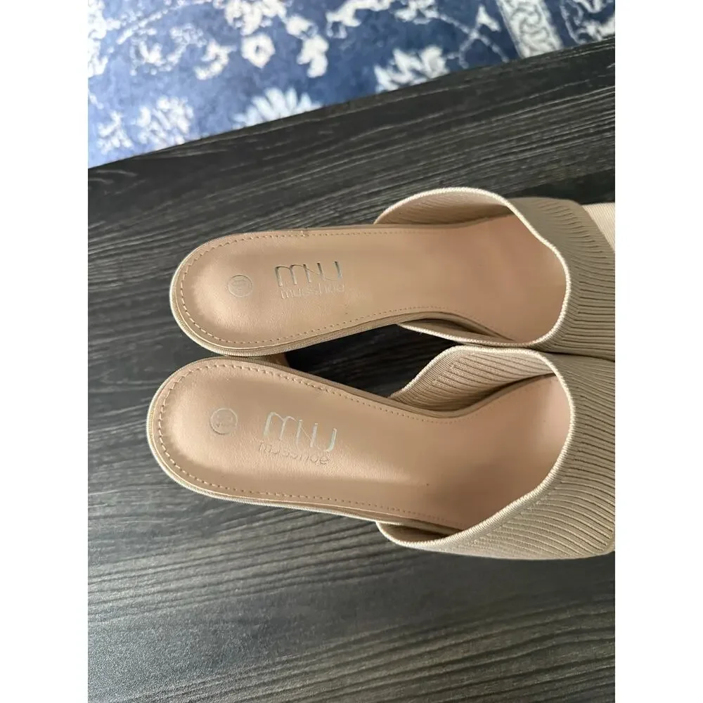 6/$25 Musshoe Nude Mule Heels Sz. 10
